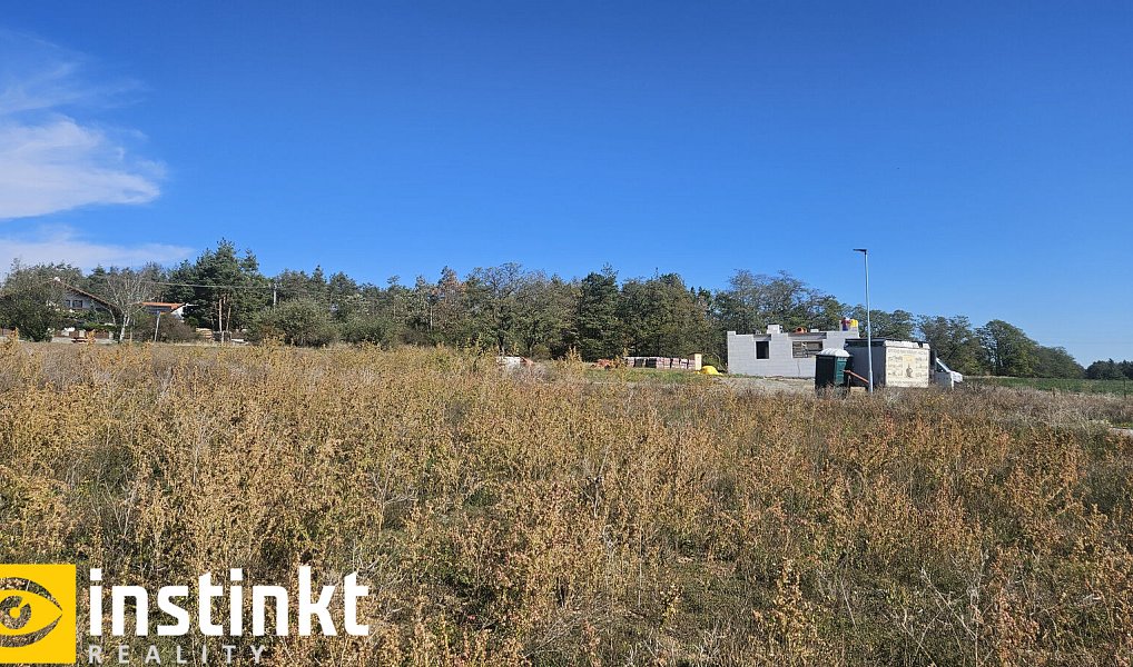 Prodej stavebního pozemku 844 m², Dnešice – náhled fotky 4