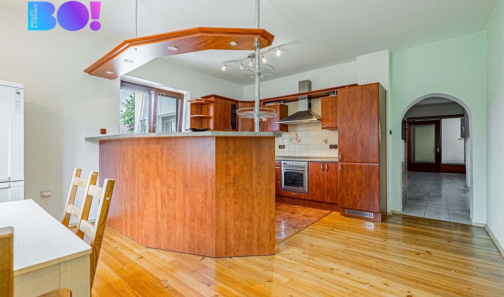 Prodej domu 197 m² s pozemkem 880 m², Budišov nad Budišovkou – náhled fotky 4