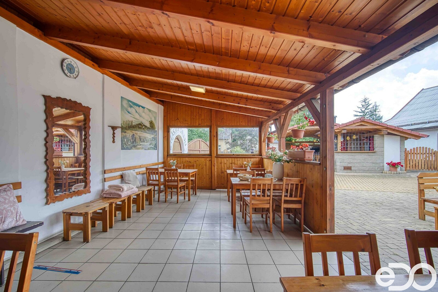 Prodej restaurace 178 m² – fotografie 5