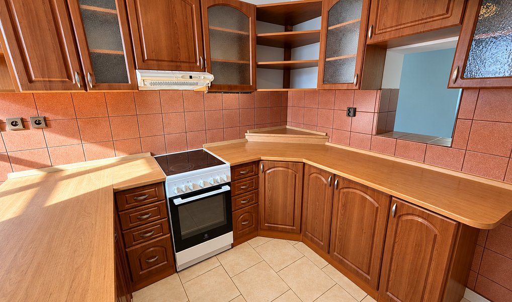Pronájem domu 120 m², Svojetín – náhled fotky 3
