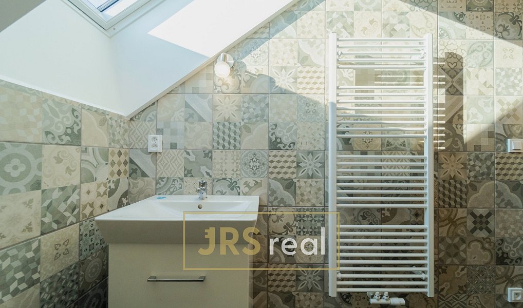 Prodej ubytovacího objektu 176 m², Novosedly – náhled fotky 11