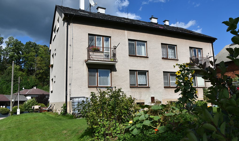 Prodej bytu 3+1 67 m², Horní Radechová – náhled fotky 14