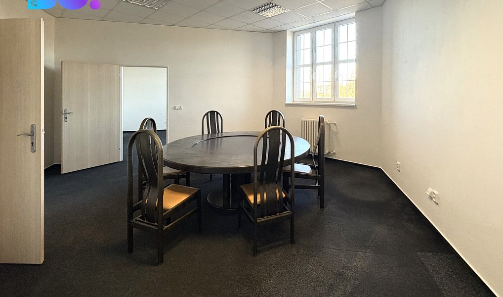 Pronájem obchodních prostor 130 m², Třinec – náhled fotky 4