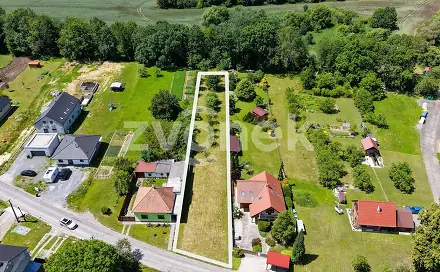 Prodej stavebního pozemku 1 833 m², Kudlovice, okres Uherské Hradiště