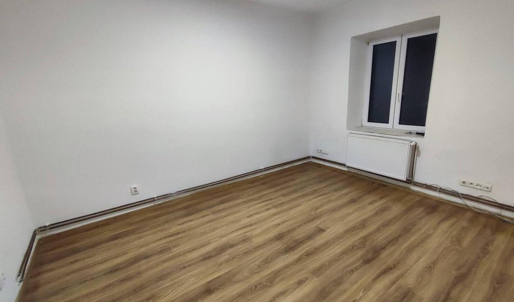 Prodej bytu 4+kk 94 m², Trutnov – náhled fotky 3