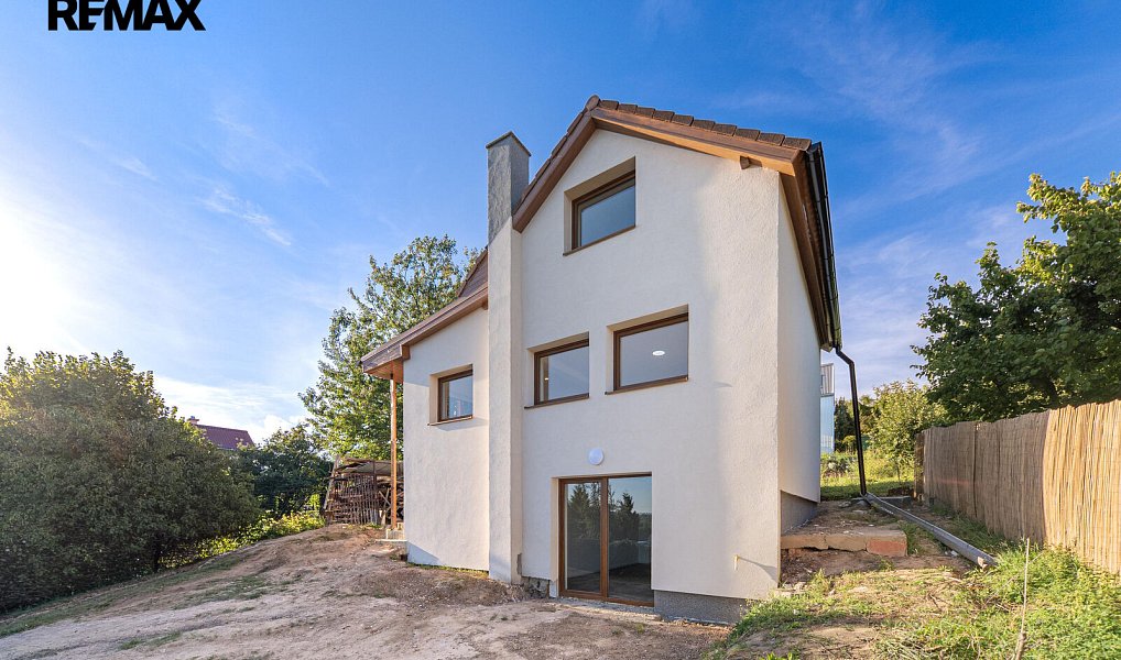 Prodej domu 87 m² s pozemkem 292 m², Praha – náhled fotky 2