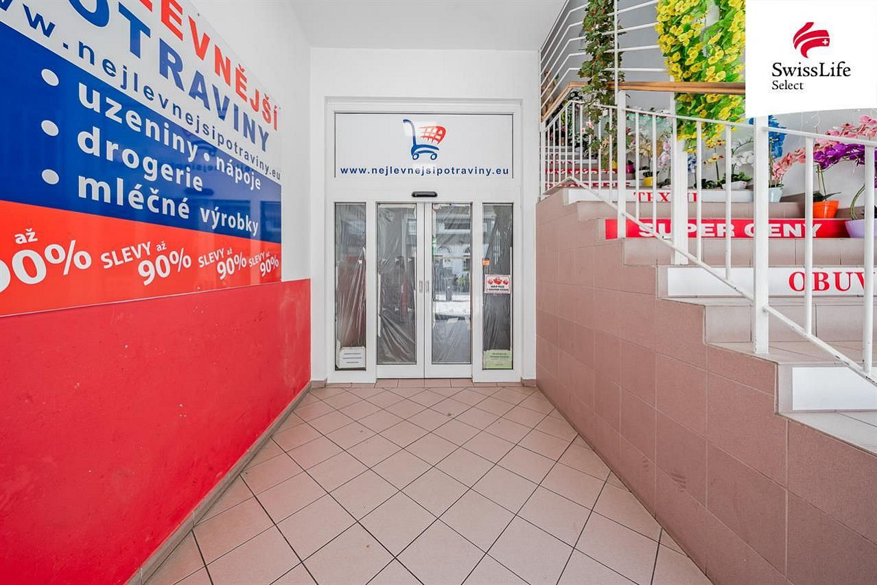 Pronájem obchodních prostor 523 m² – fotografie 3