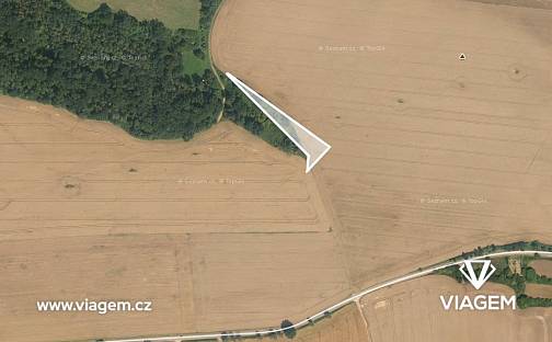 Prodej pole 2 482 m², Snědovice, okres Litoměřice