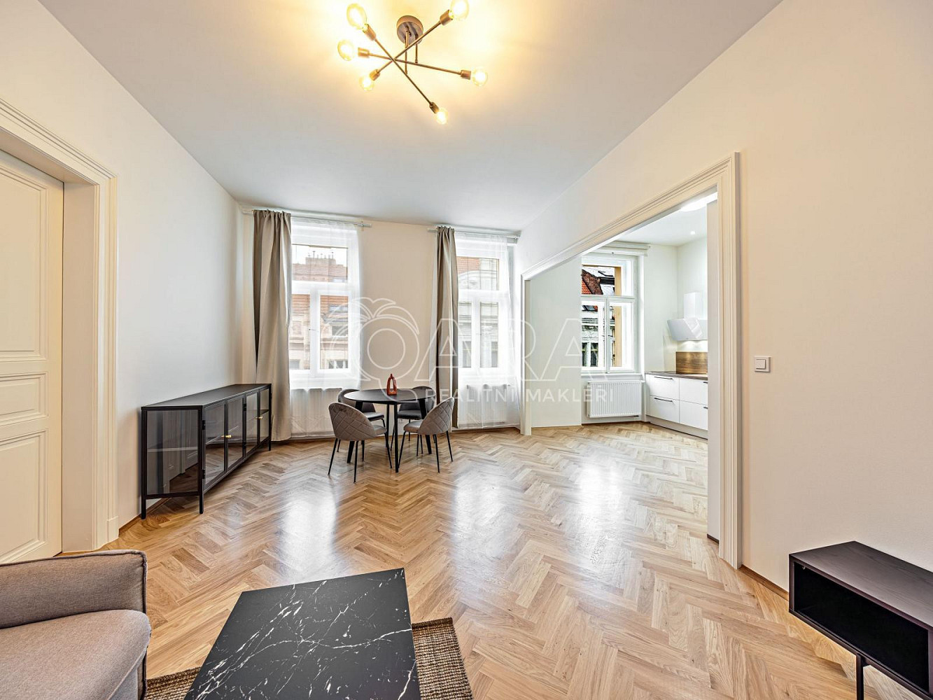 Pronájem bytu 2+kk 76 m² – fotografie 4