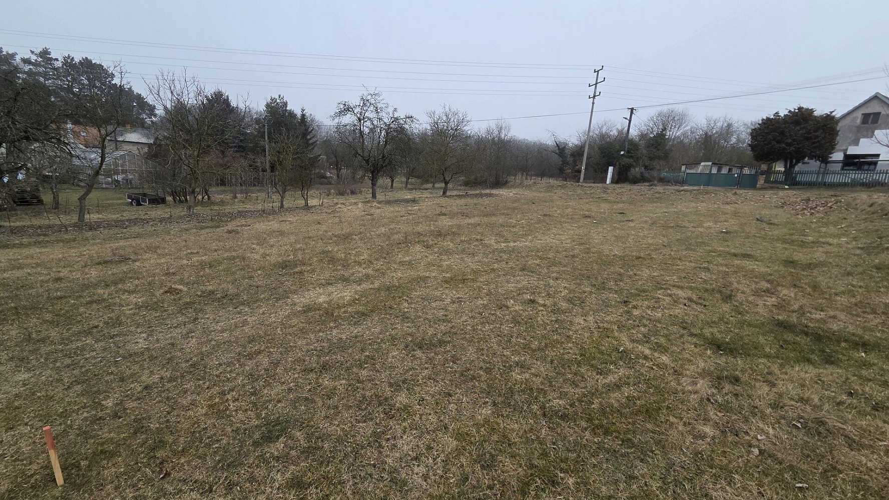Prodej stavebního pozemku 1 722 m² – fotografie 2