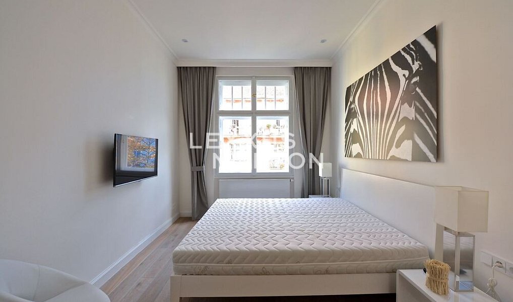 Pronájem bytu 2+kk 56 m², Praha – náhled fotky 5