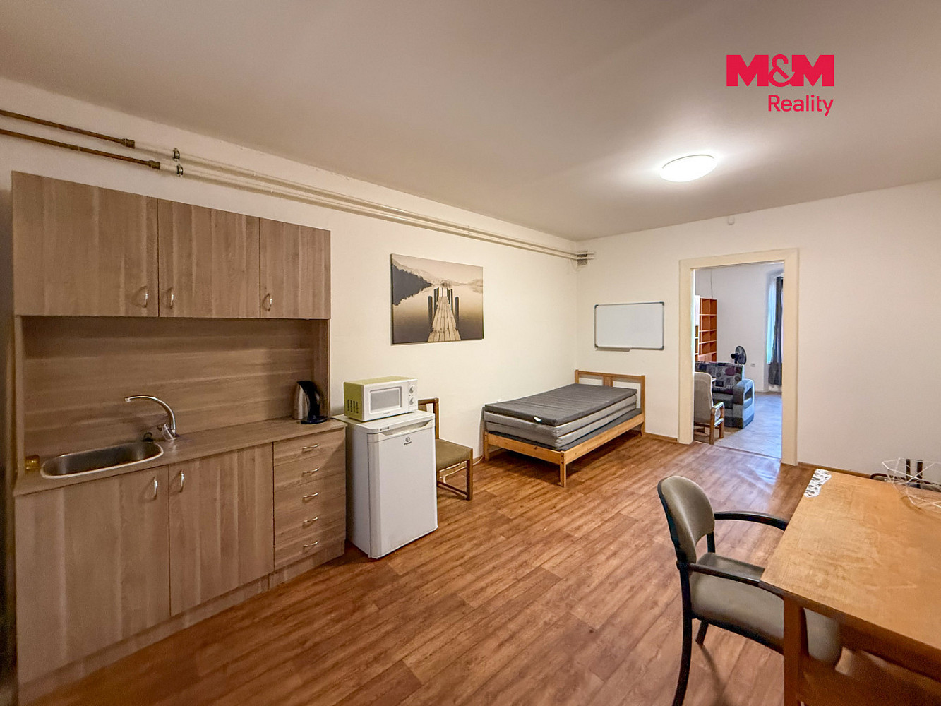 Pronájem kanceláře 37 m² – fotografie 4