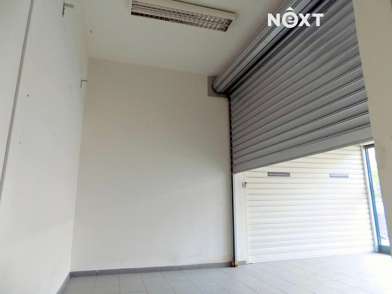 Pronájem obchodních prostor 750 m² — photo 2