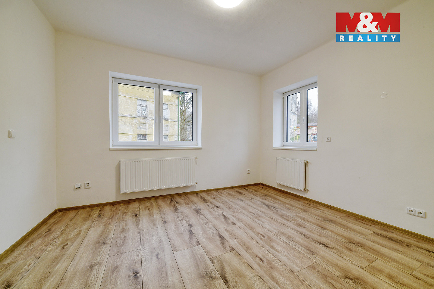Prodej nájemního domu, činžáku 218 m² — photo 5