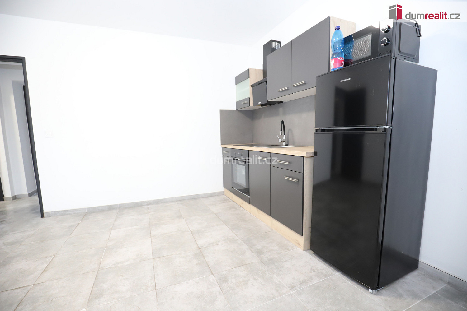 Pronájem bytu 3+1 59 m² — photo 3