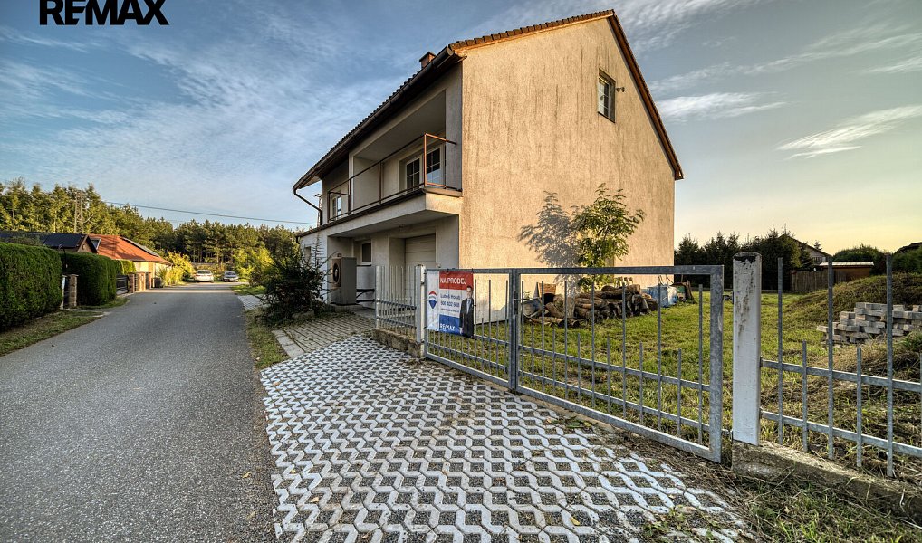 Prodej domu 191 m² s pozemkem 775 m², Vrbová Lhota – náhled fotky 9