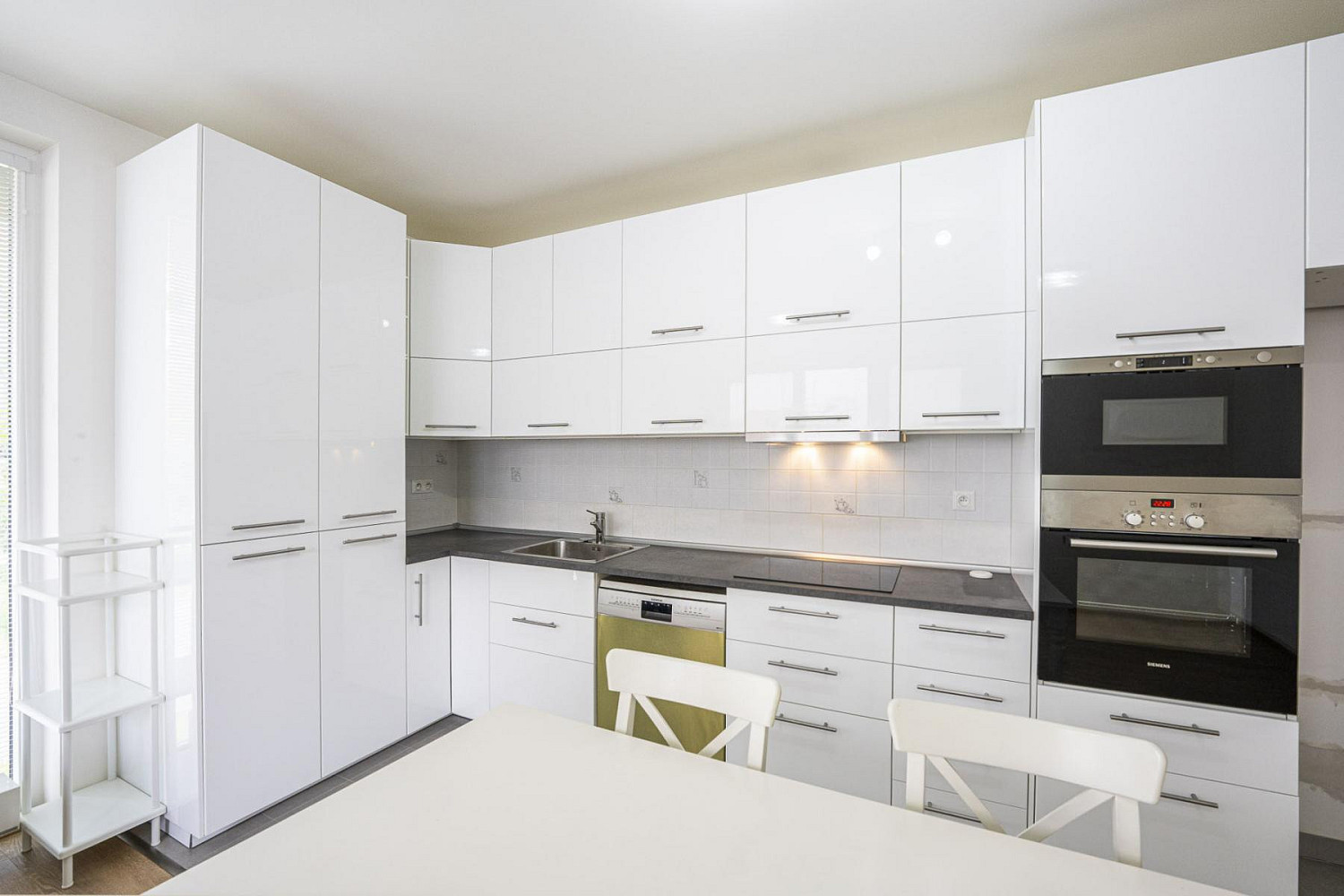 Prodej bytu 3+kk 69 m² – fotografie 2