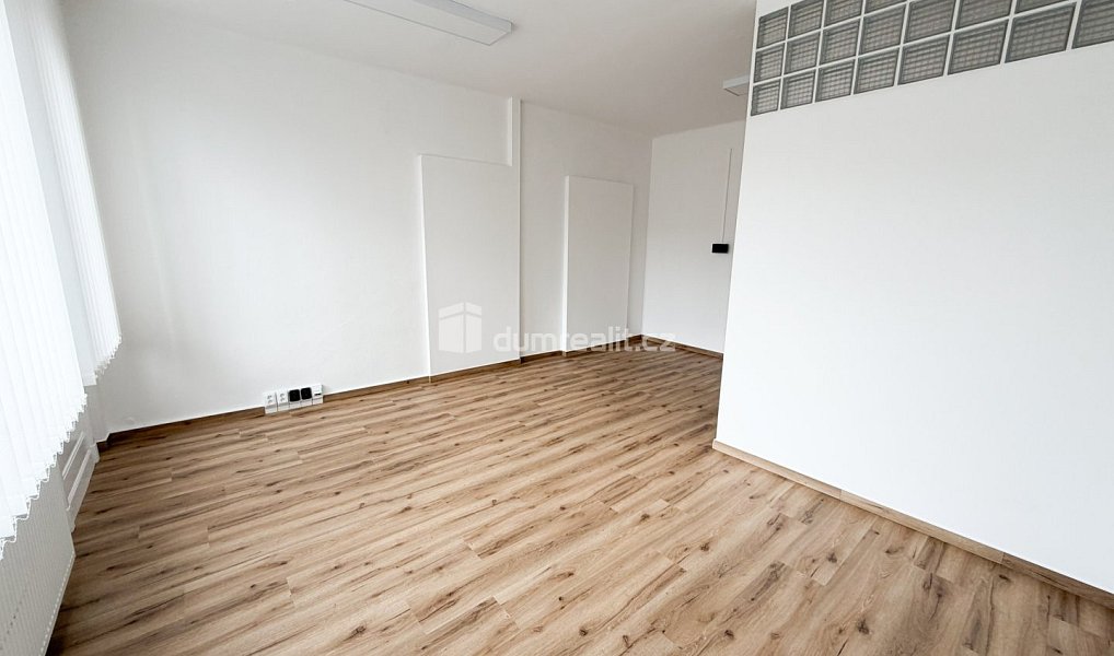 Pronájem kanceláře 30 m², Praha – náhled fotky 5