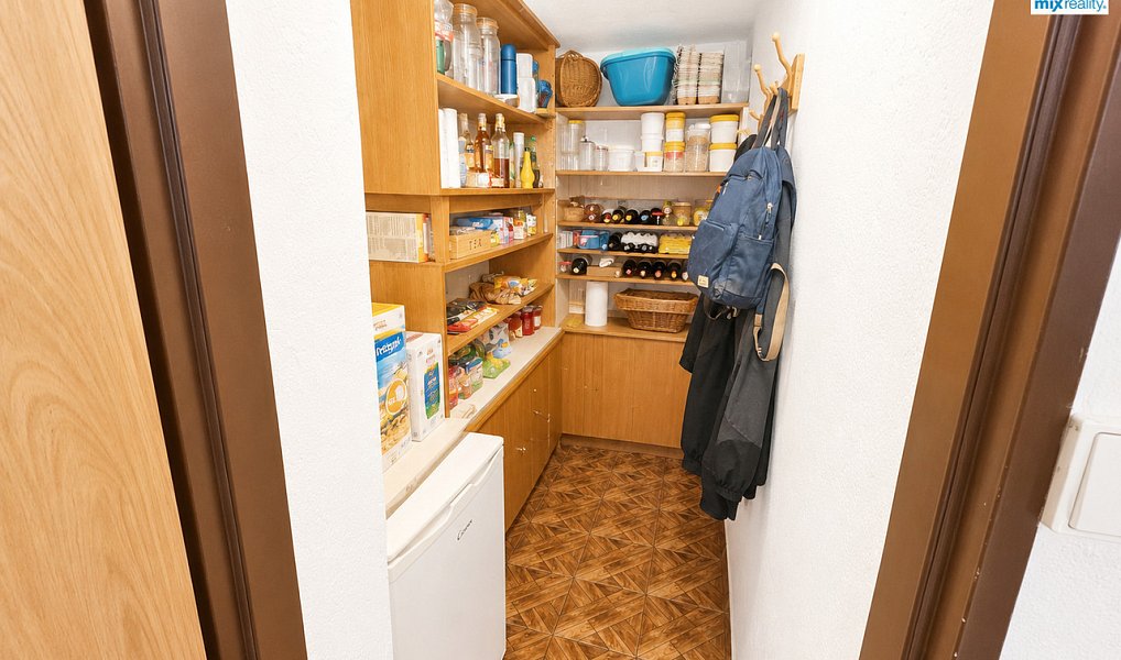 Prodej domu 141 m² s pozemkem 424 m², Dobřany – náhled fotky 15