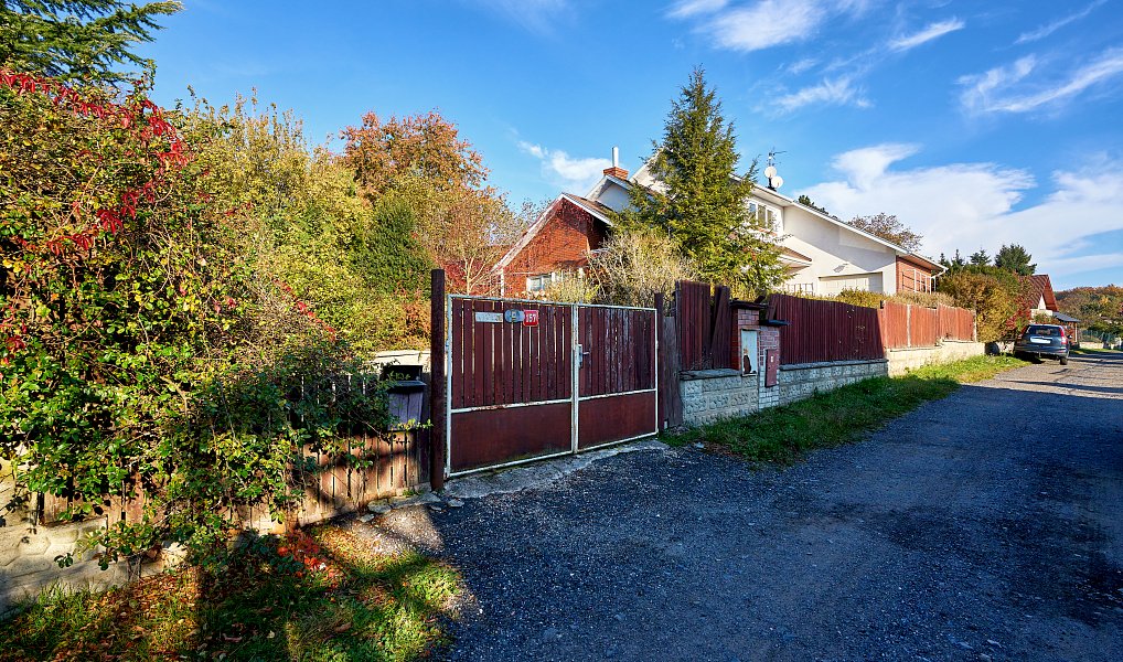 Prodej domu 237 m² s pozemkem 1 094 m², Černé Voděrady – náhled fotky 4