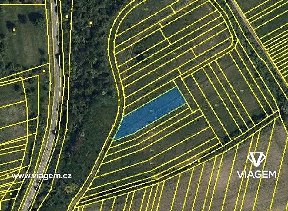 Prodej pole 1 207 m² – fotografie 2