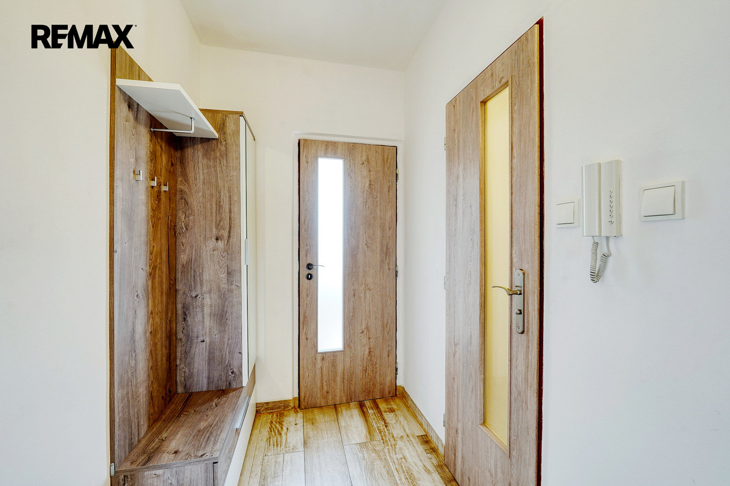 Pronájem bytu 1+1 39 m² - Widok 6