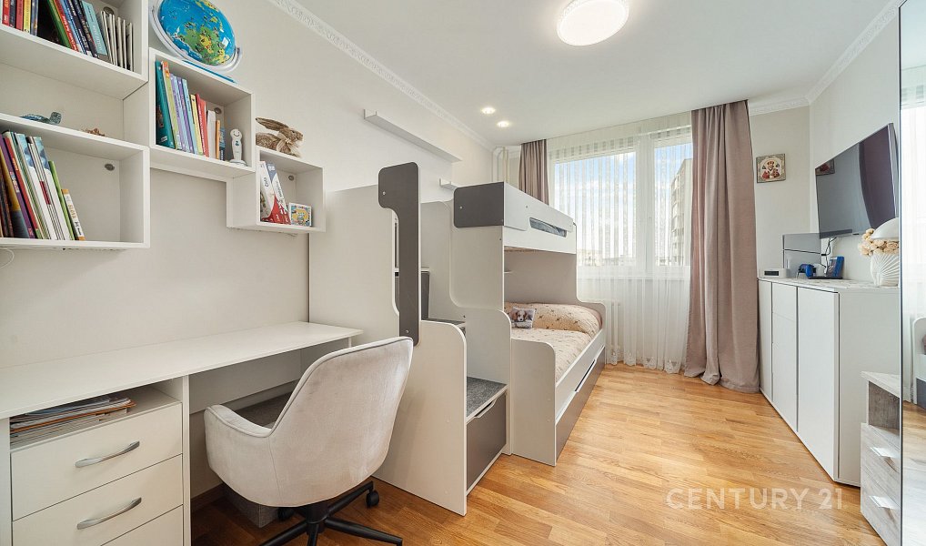 Prodej bytu 3+1 77 m², Praha – náhled fotky 4