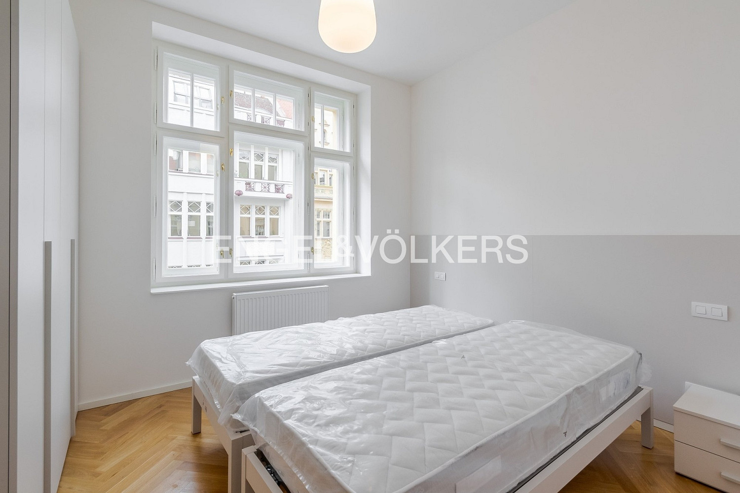 Pronájem bytu 3+kk 75 m² — photo 3