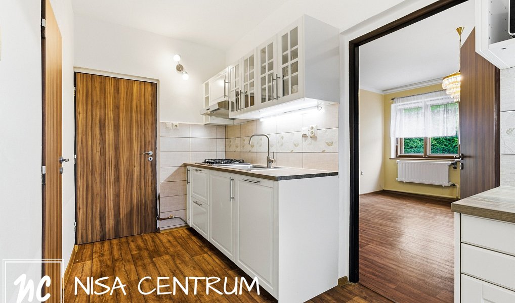 Prodej domu 220 m² s pozemkem 1 945 m², Hejnice – náhled fotky 14