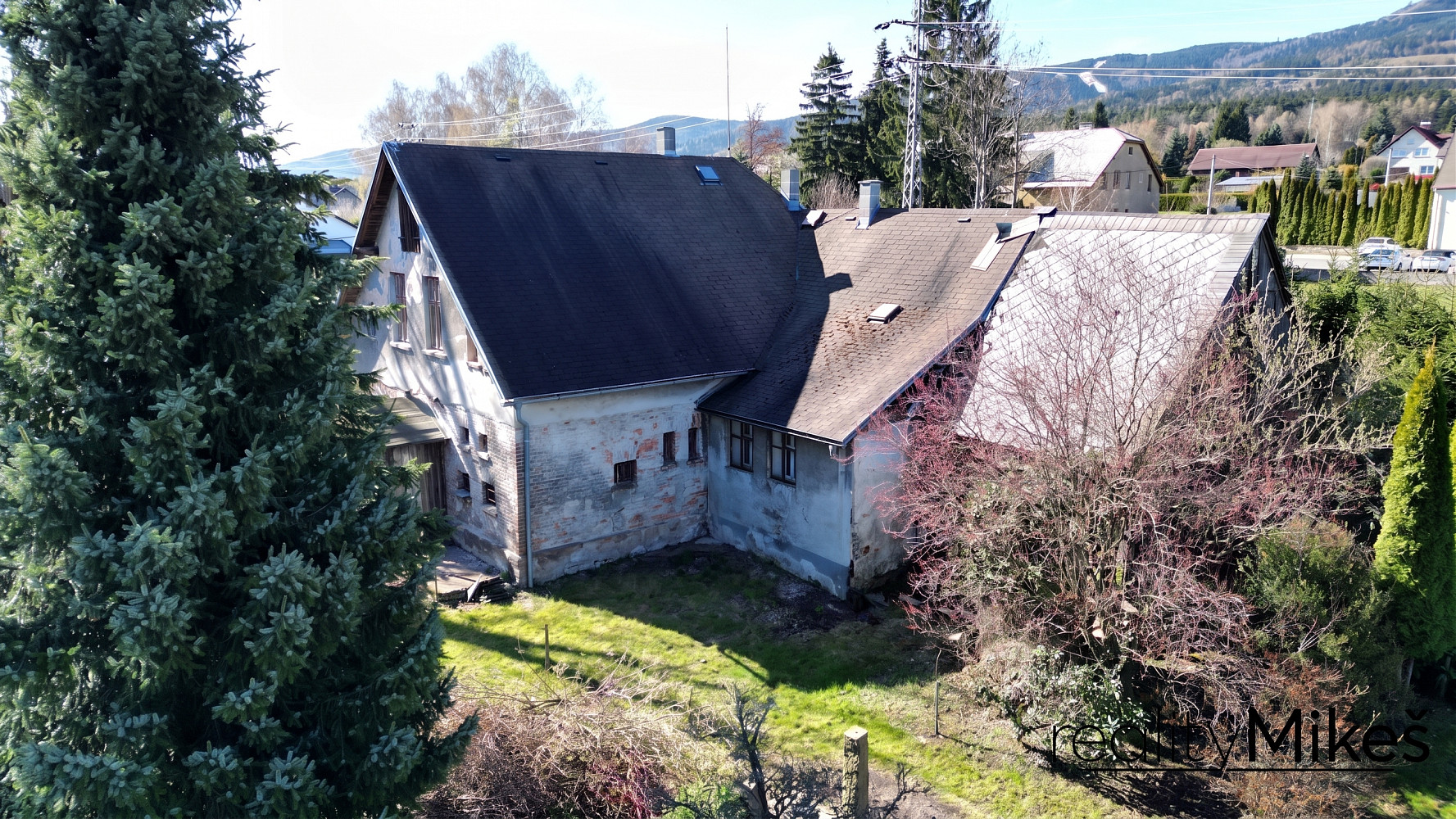 Prodej domu 273 m² s pozemkem 1 560 m² - Ansicht 6