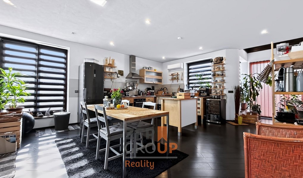 Prodej domu 180 m² s pozemkem 311 m², Blatnice pod Svatým Antonínkem – náhled fotky 4
