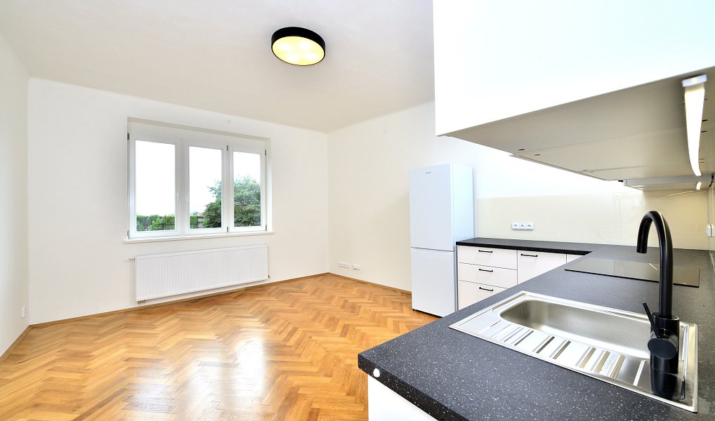 Pronájem bytu 3+kk 82 m², Praha – náhled fotky 10