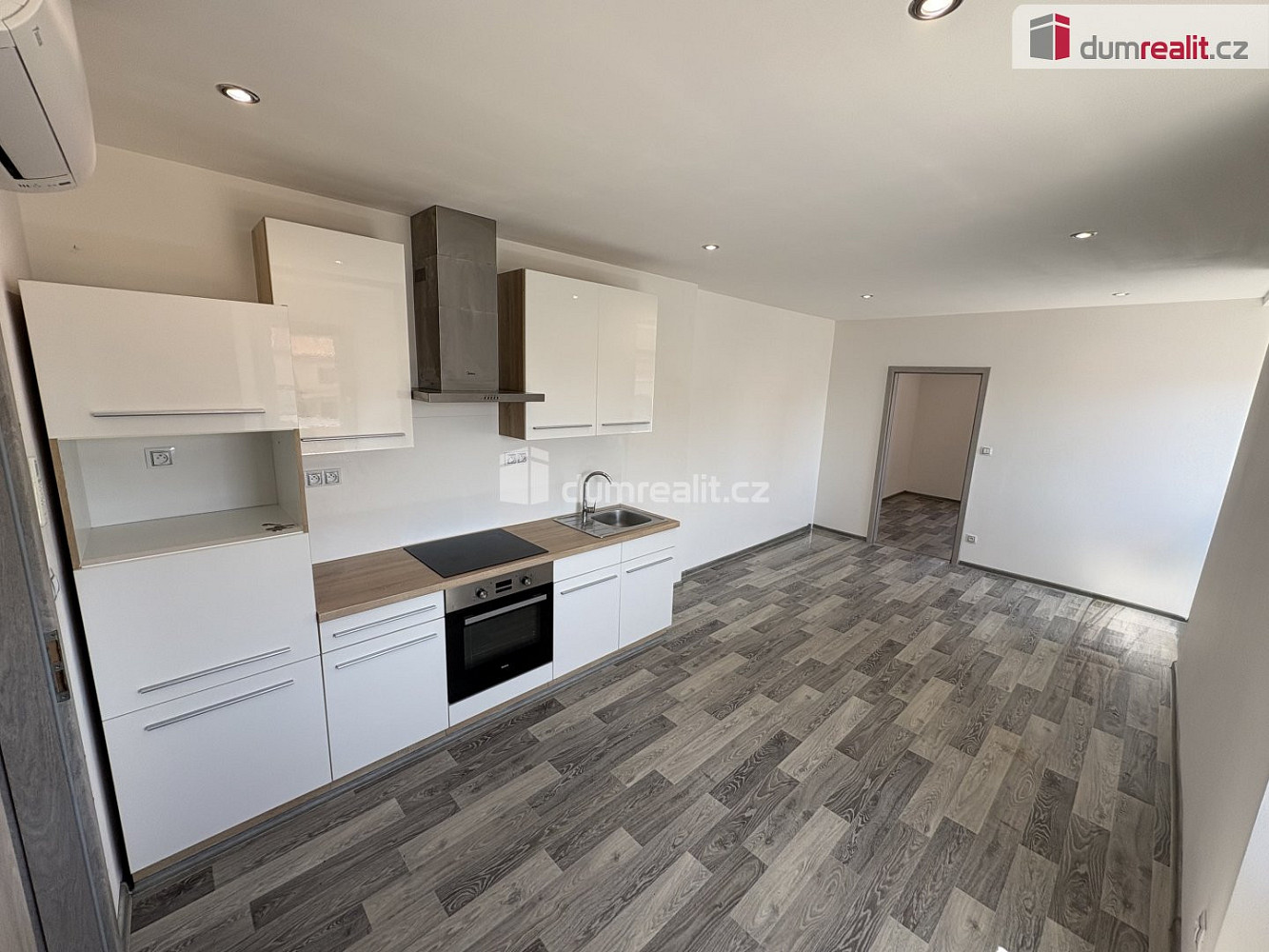 Pronájem bytu 3+kk 55 m²