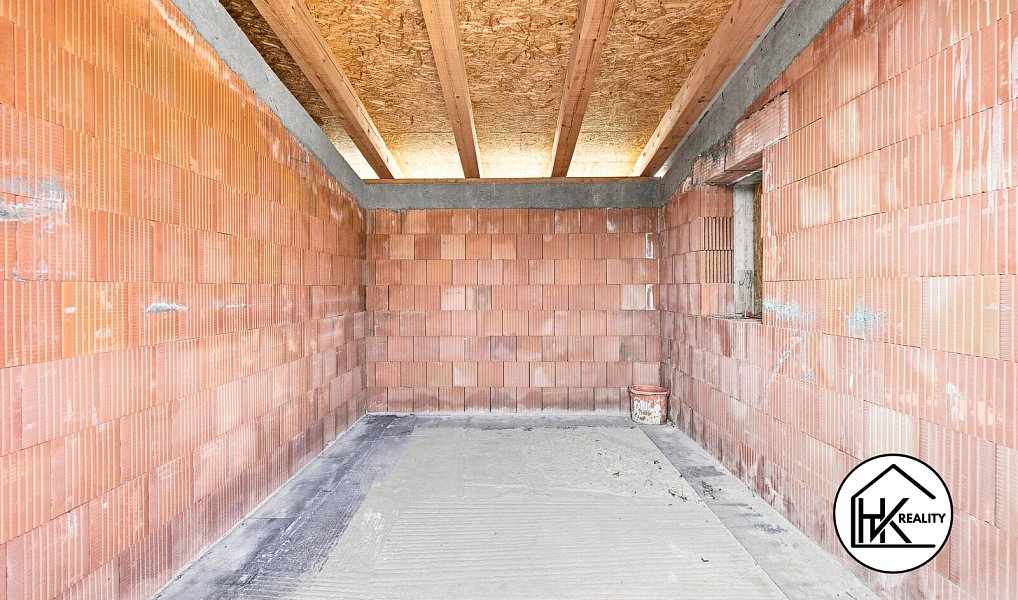 Prodej domu 268 m² s pozemkem 1 122 m², Dubí – náhled fotky 15