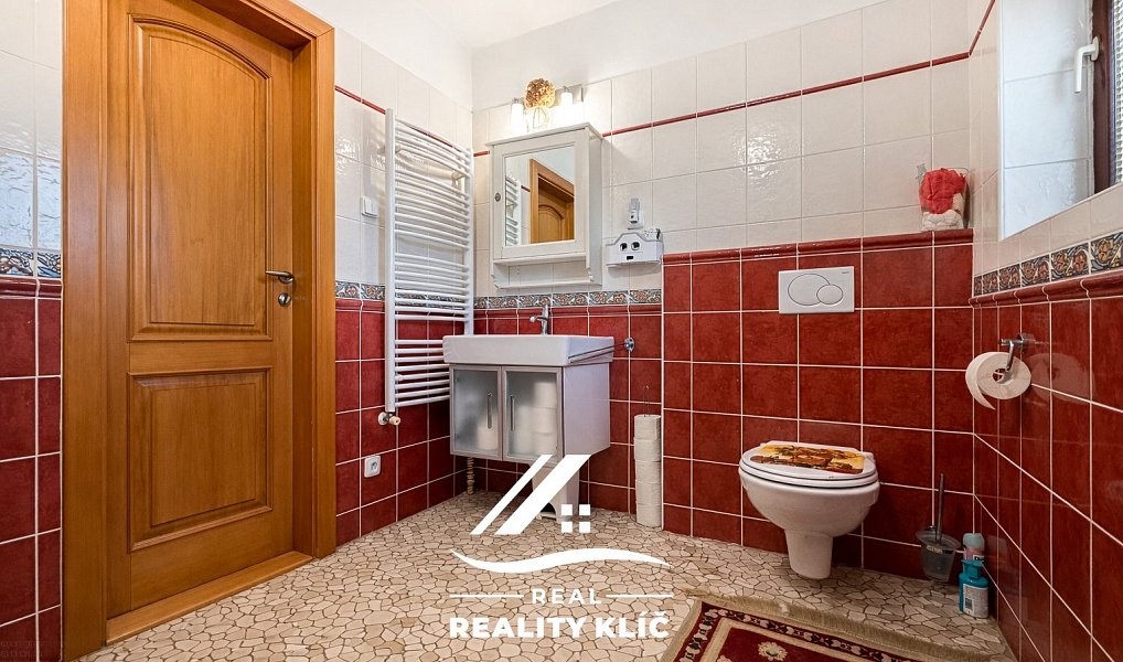 Prodej domu 240 m² s pozemkem 991 m², Ostrava – náhled fotky 21