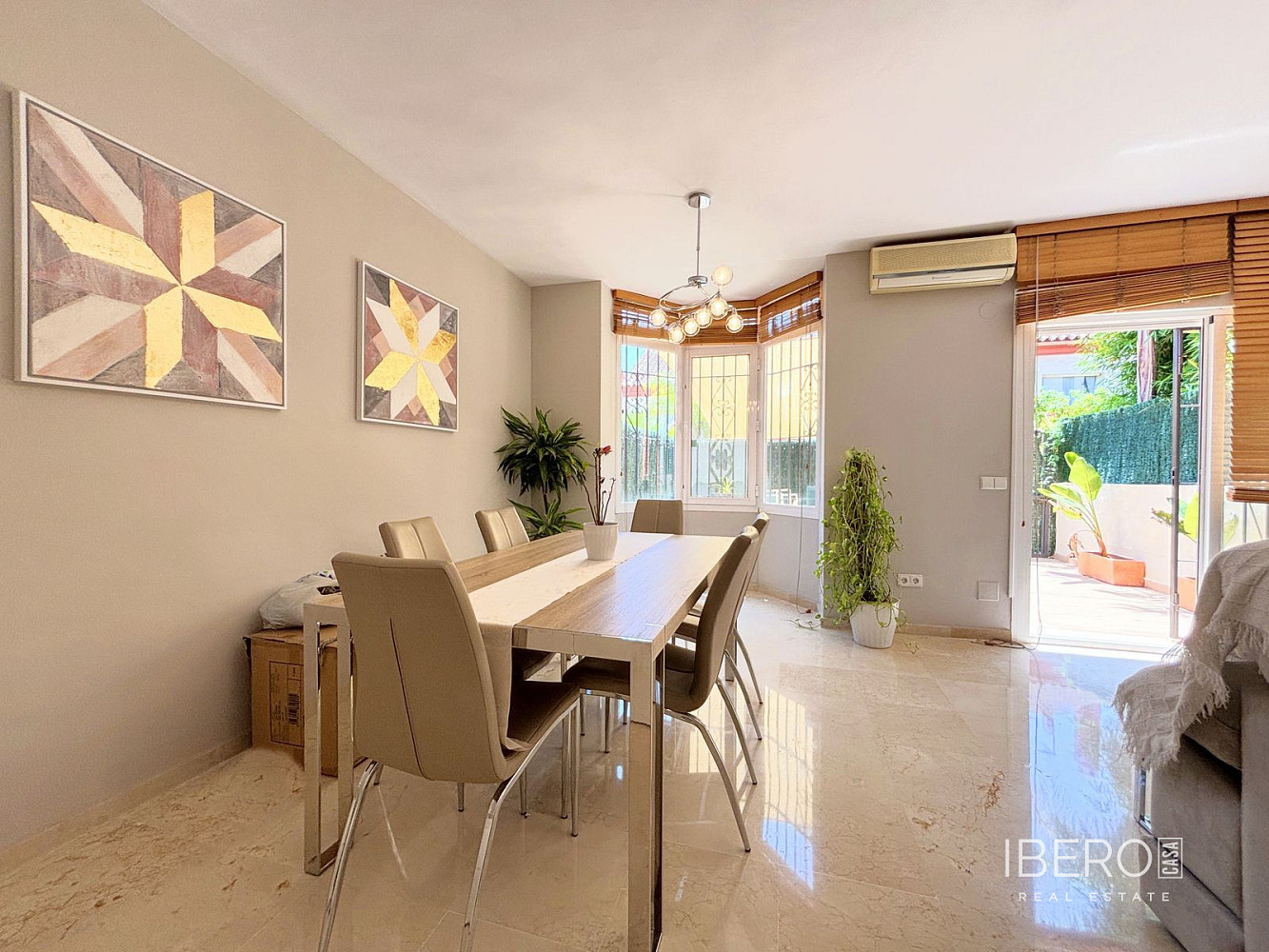 Casa 4+kk – Estepona, Barriada Islas Canarias - Més