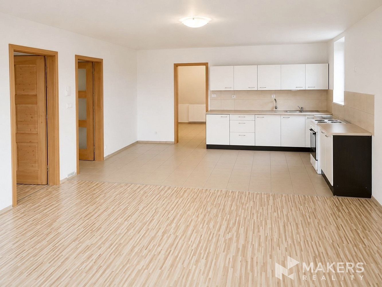 Pronájem bytu 3+kk 100 m² – fotografie 2