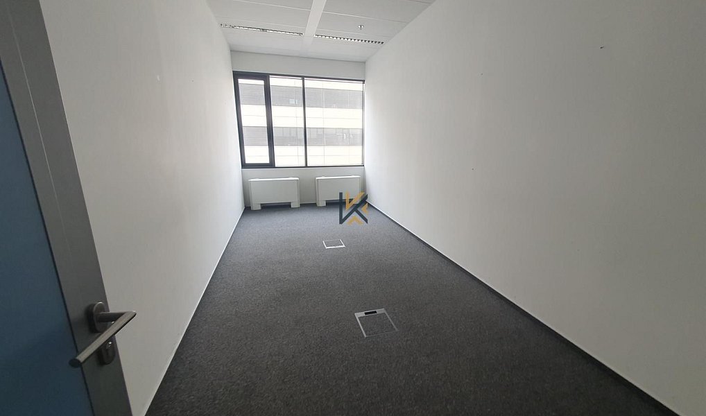 Pronájem kanceláře 303 m², Praha – náhled fotky 7