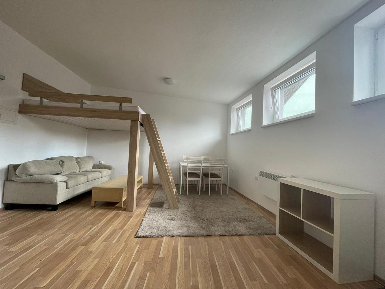 Pronájem bytu 1+kk 30 m²