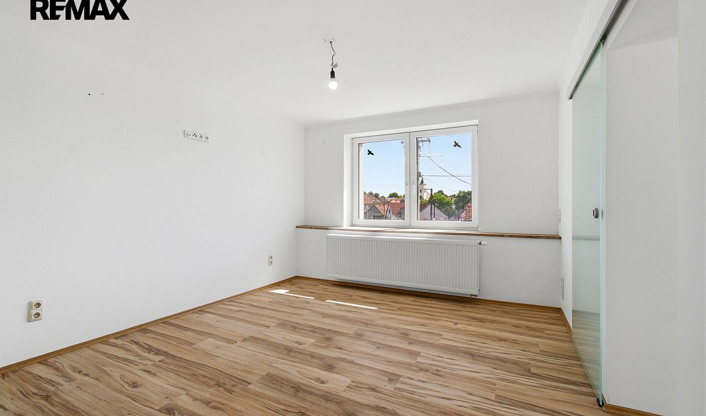 Prodej domu 250 m² s pozemkem 749 m², Kasejovice – náhled fotky 42