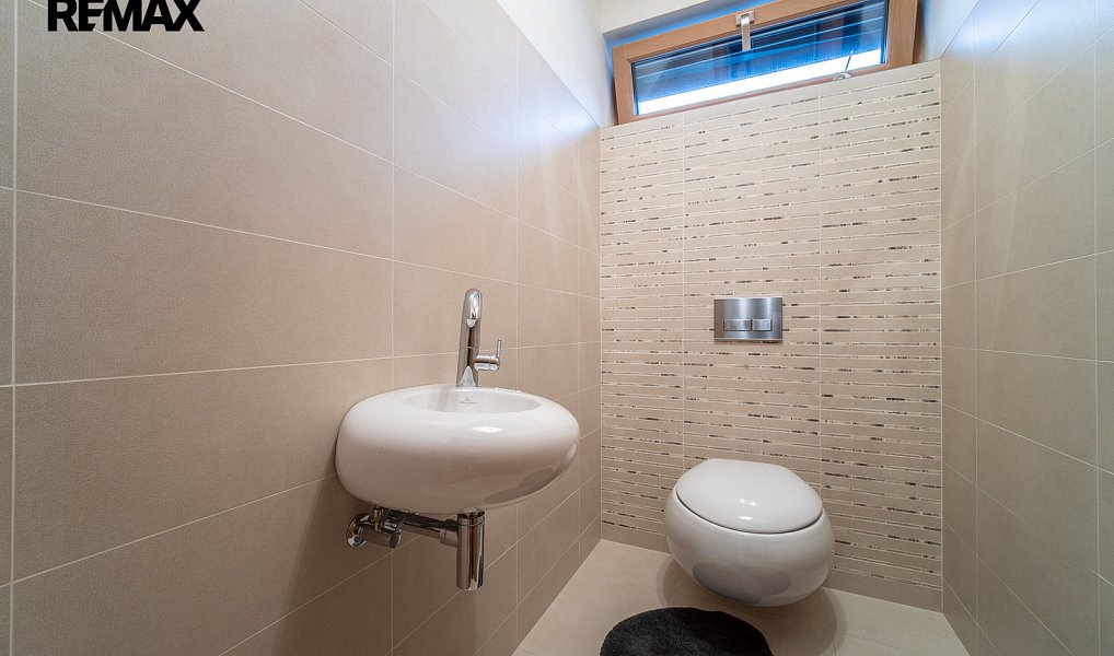 Prodej domu 536 m² s pozemkem 1 709 m², Praha – náhled fotky 23