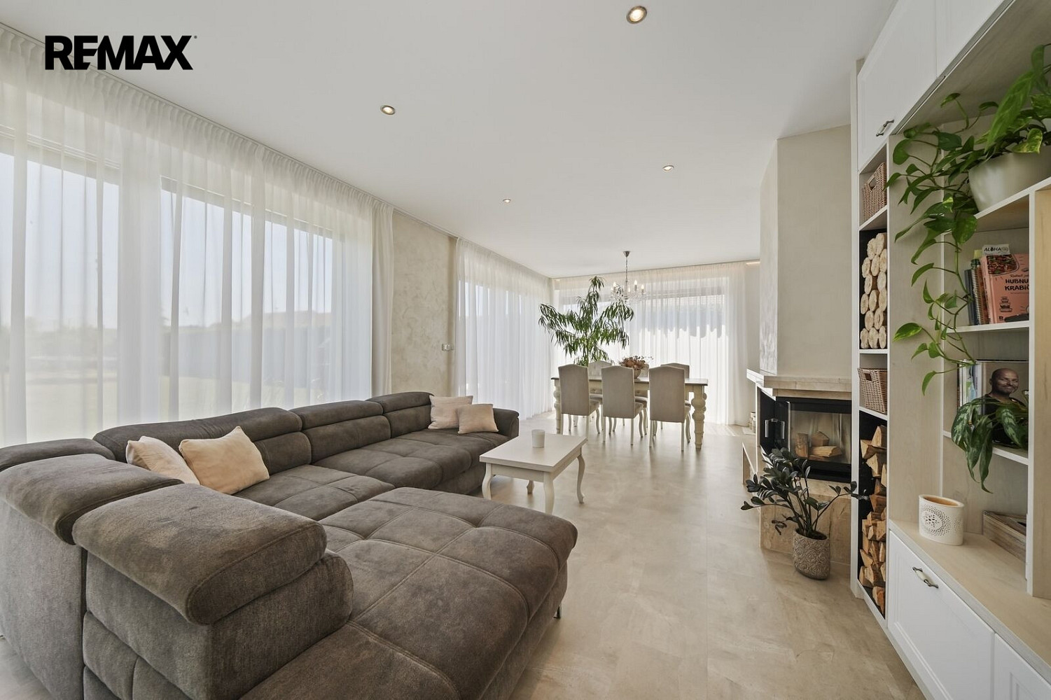Prodej domu 176 m² s pozemkem 1 000 m² – fotografie 4