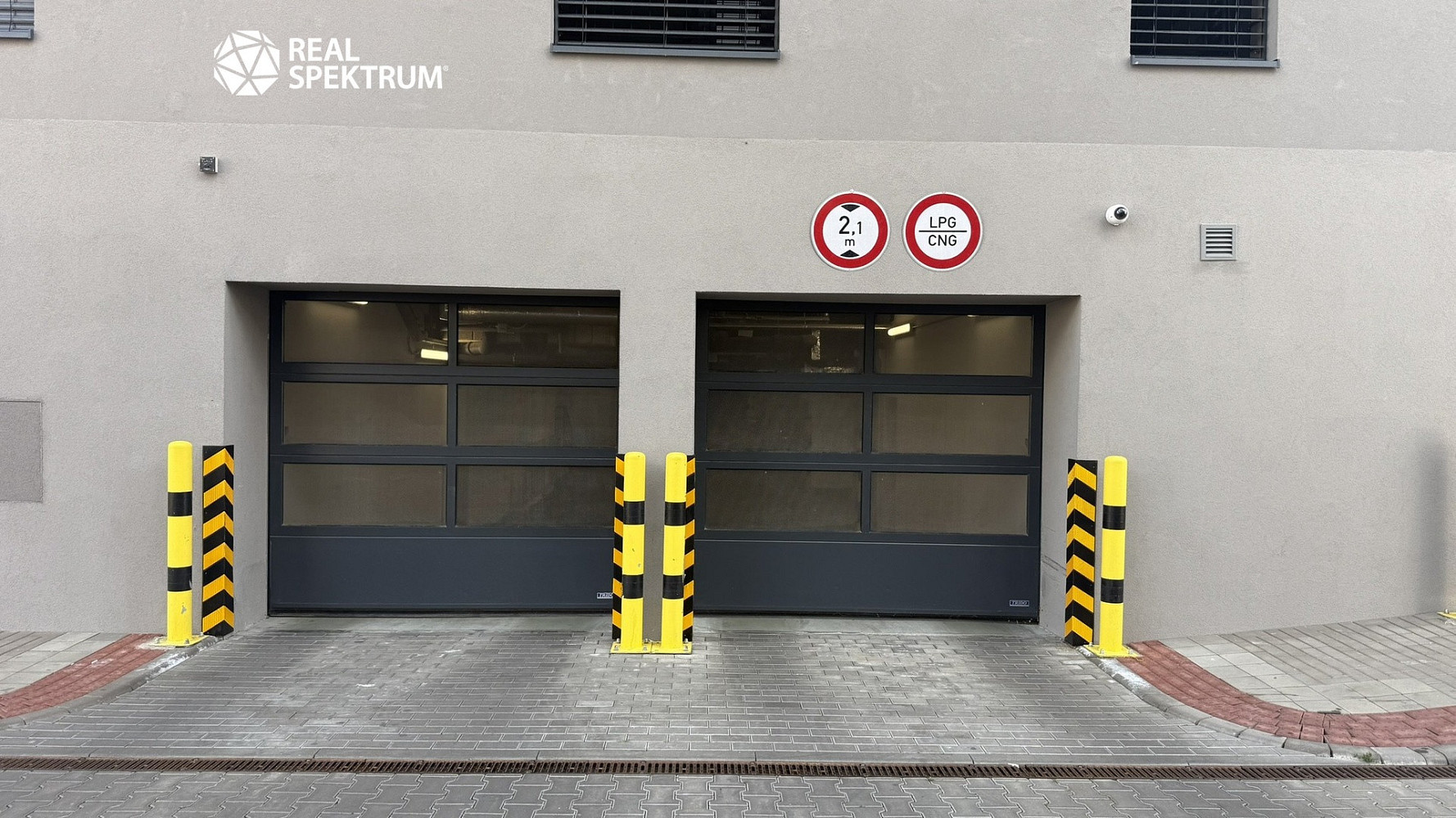 Pronájem garážového stání 18 m2, brno - zábrdovice — photo 3