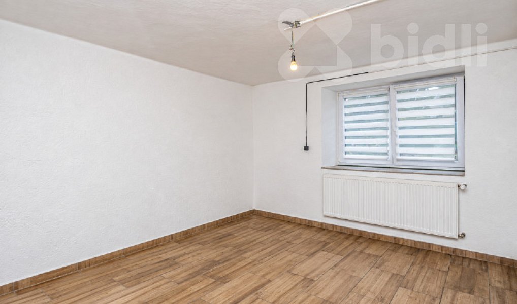 Prodej domu 240 m² s pozemkem 2 125 m², Bečice – náhled fotky 23