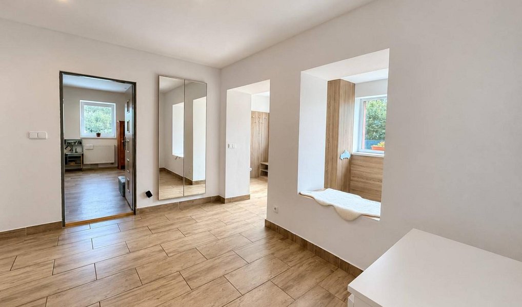 Prodej domu 170 m² s pozemkem 1 427 m², Košík – náhled fotky 8