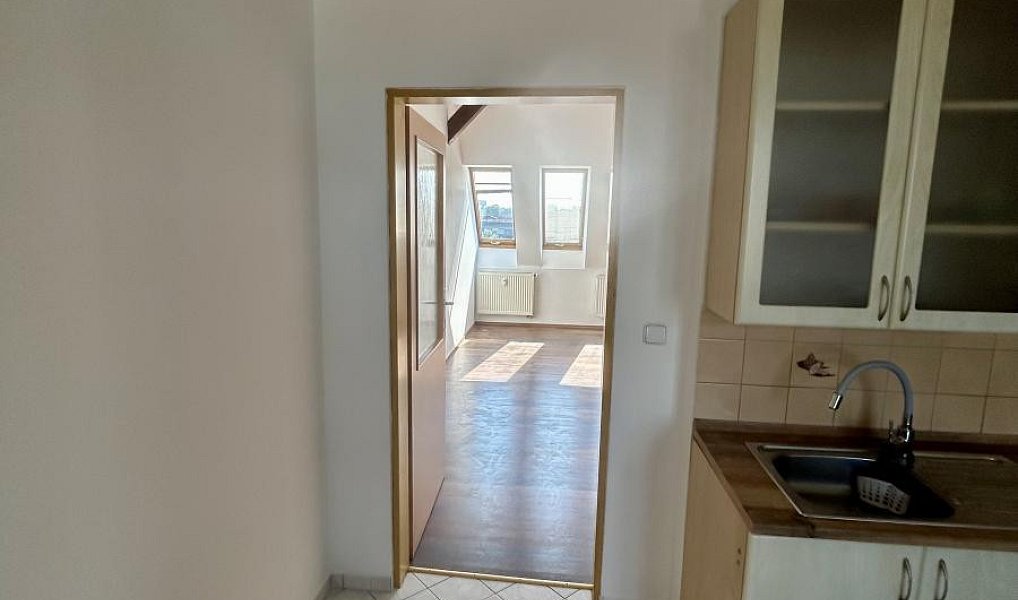 Pronájem bytu 2+1 63 m², Teplice – náhled fotky 5
