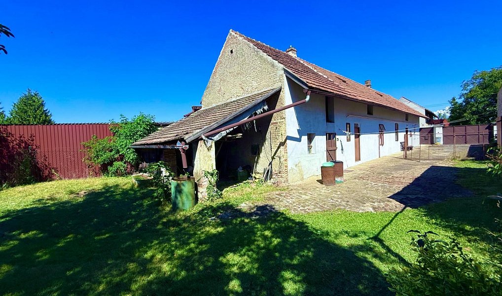 Prodej domu 252 m² s pozemkem 2 927 m², Krabčice – náhled fotky 6