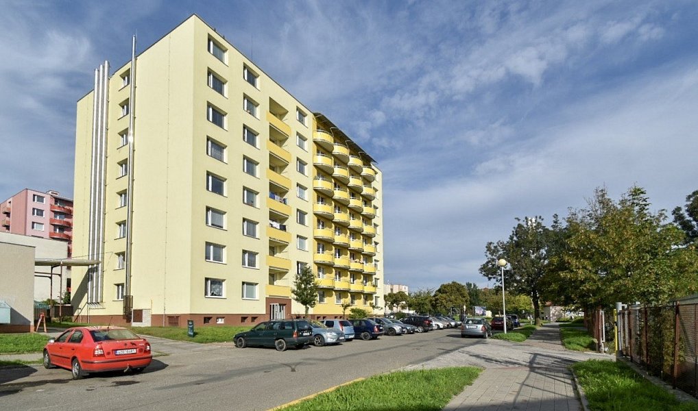Pronájem bytu 1+kk 28 m², Kroměříž – náhled fotky 2