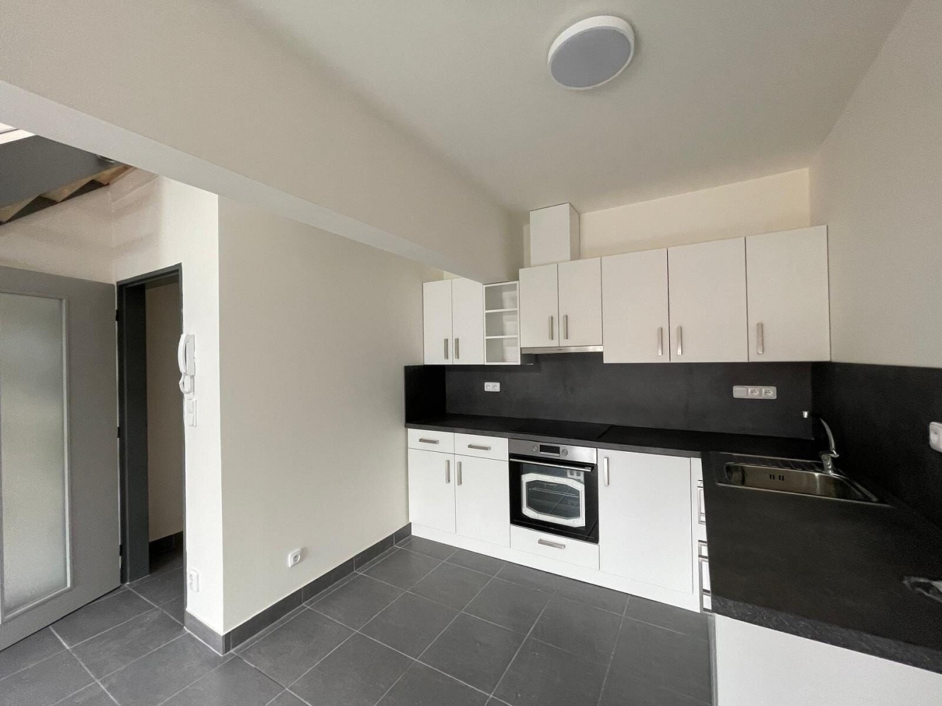 Pronájem bytu 3+kk 72 m²