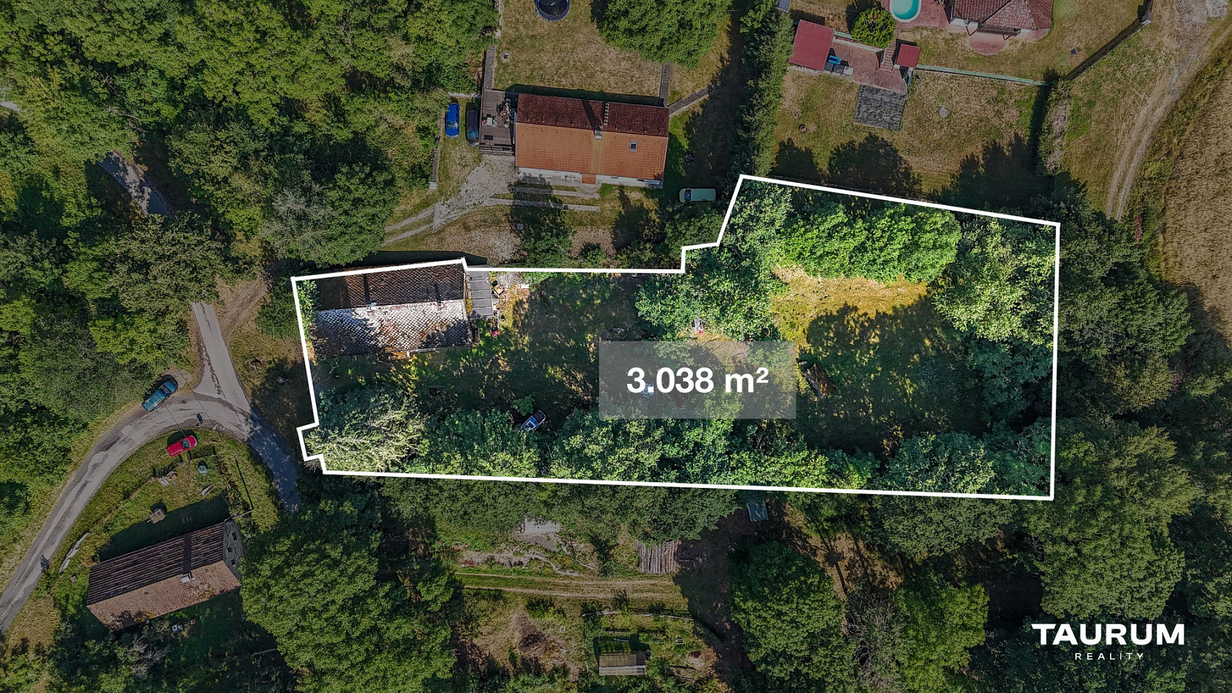 Prodej domu 356 m² s pozemkem 3 038 m² – fotografie 2